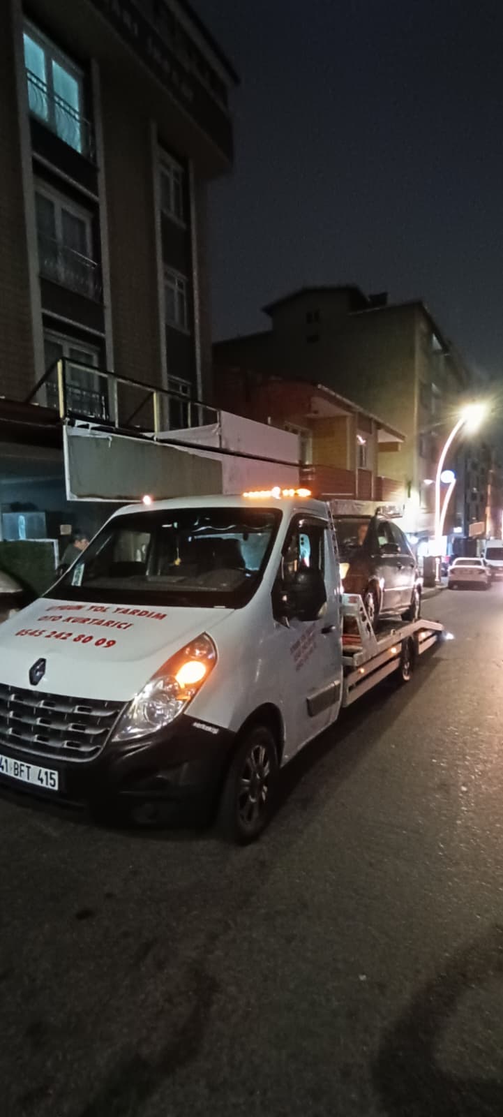 Gölcük Oto Çekici | 7/24 Oto Kurtarma ve Yol Yardım 
