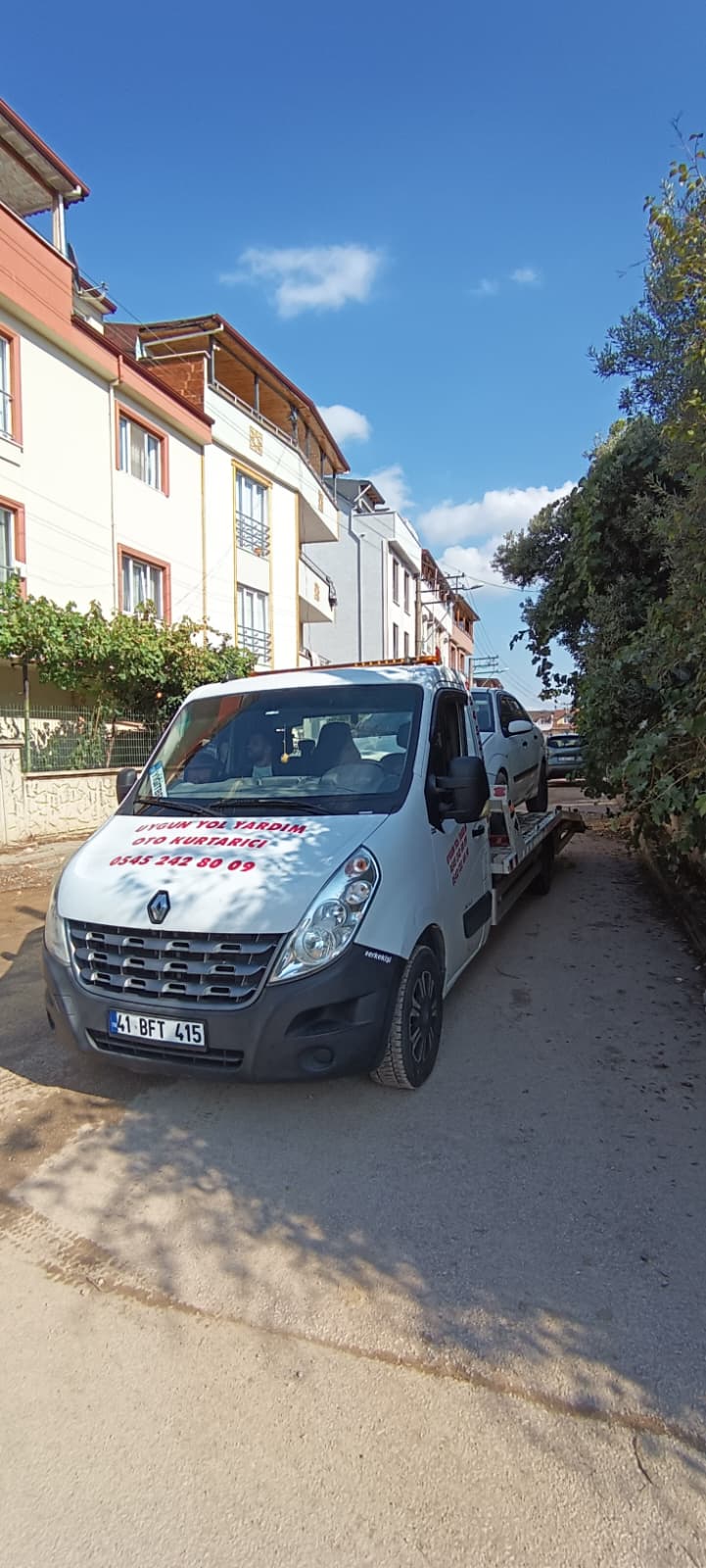 Kandıra Oto Çekici | 7/24 Oto Kurtarma ve Yol Yardım 