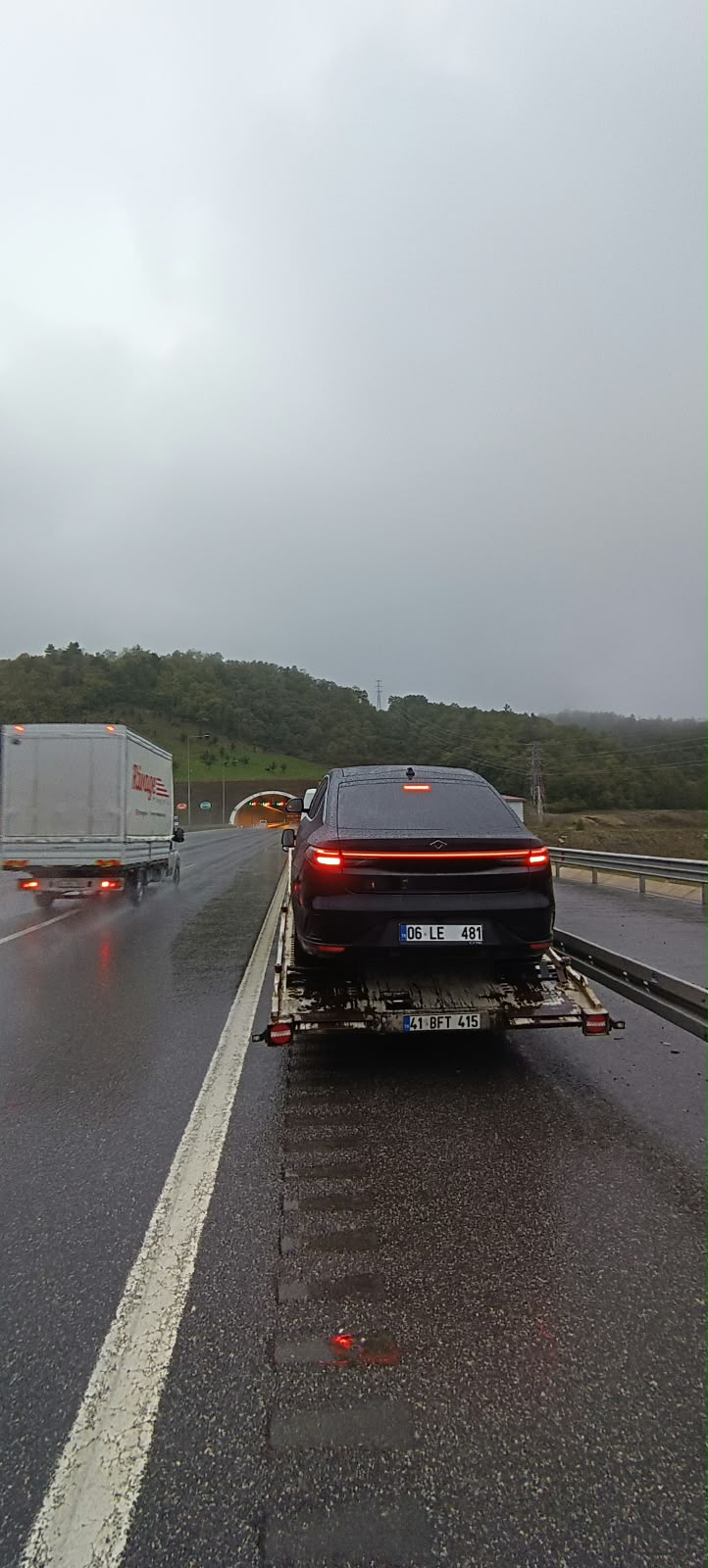 Kocaeli Elektrikli ve Hibrit Araç Çekici | 7/24 Yol Yar